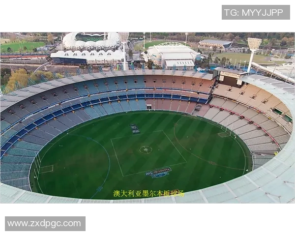 那里的足球激情四溢球场上的梦想与友谊交织成美好回忆